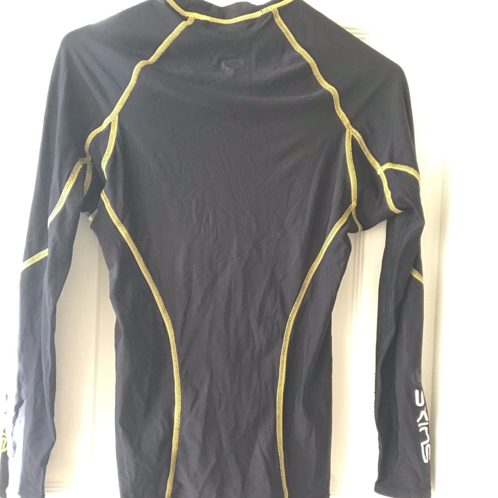Men’s Small Skins Rashguard - Picture 2 of 2